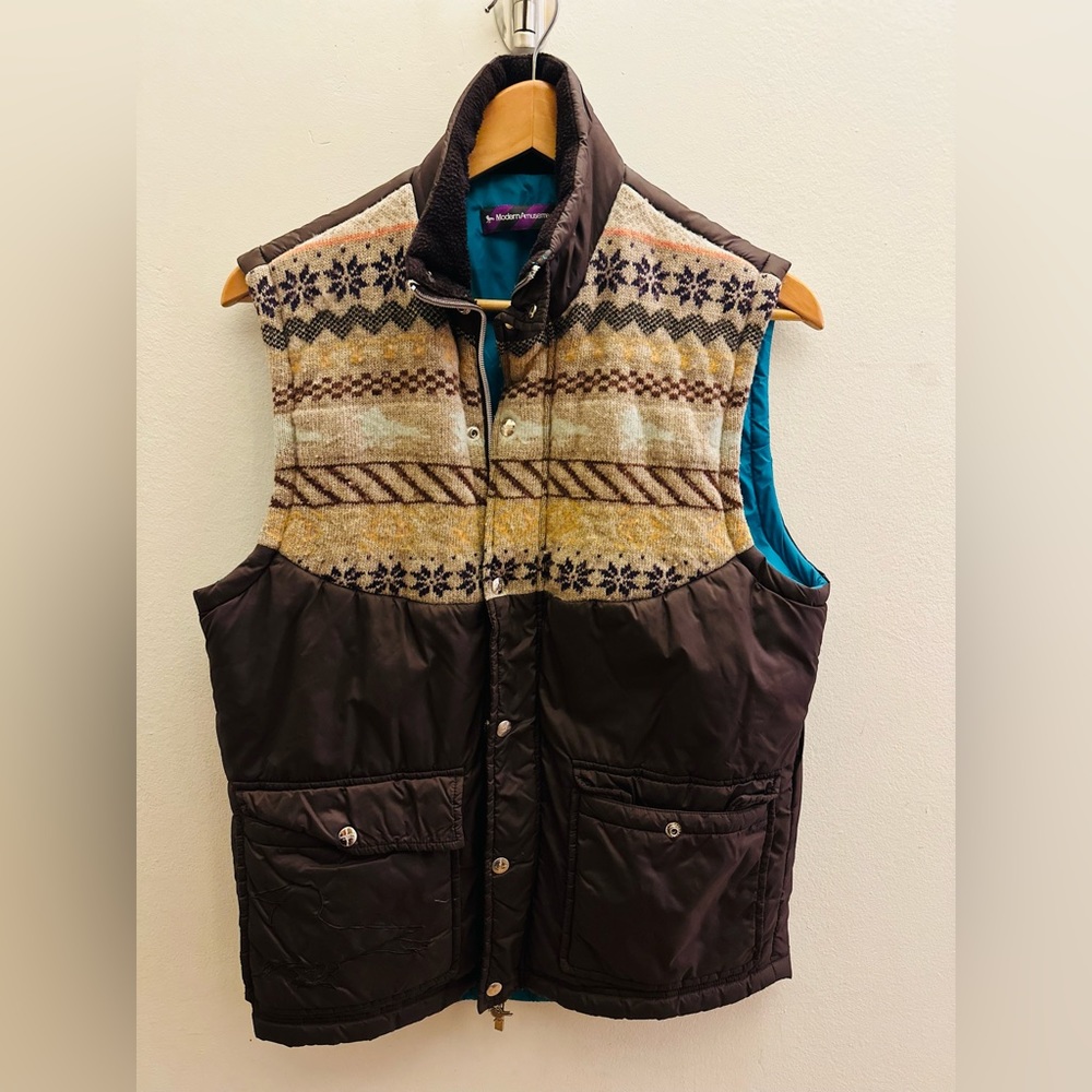 Modern Amusement down vest